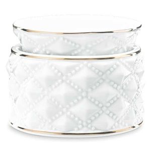 New, unopened Scentsy Diamond Milk Glass element warmer.